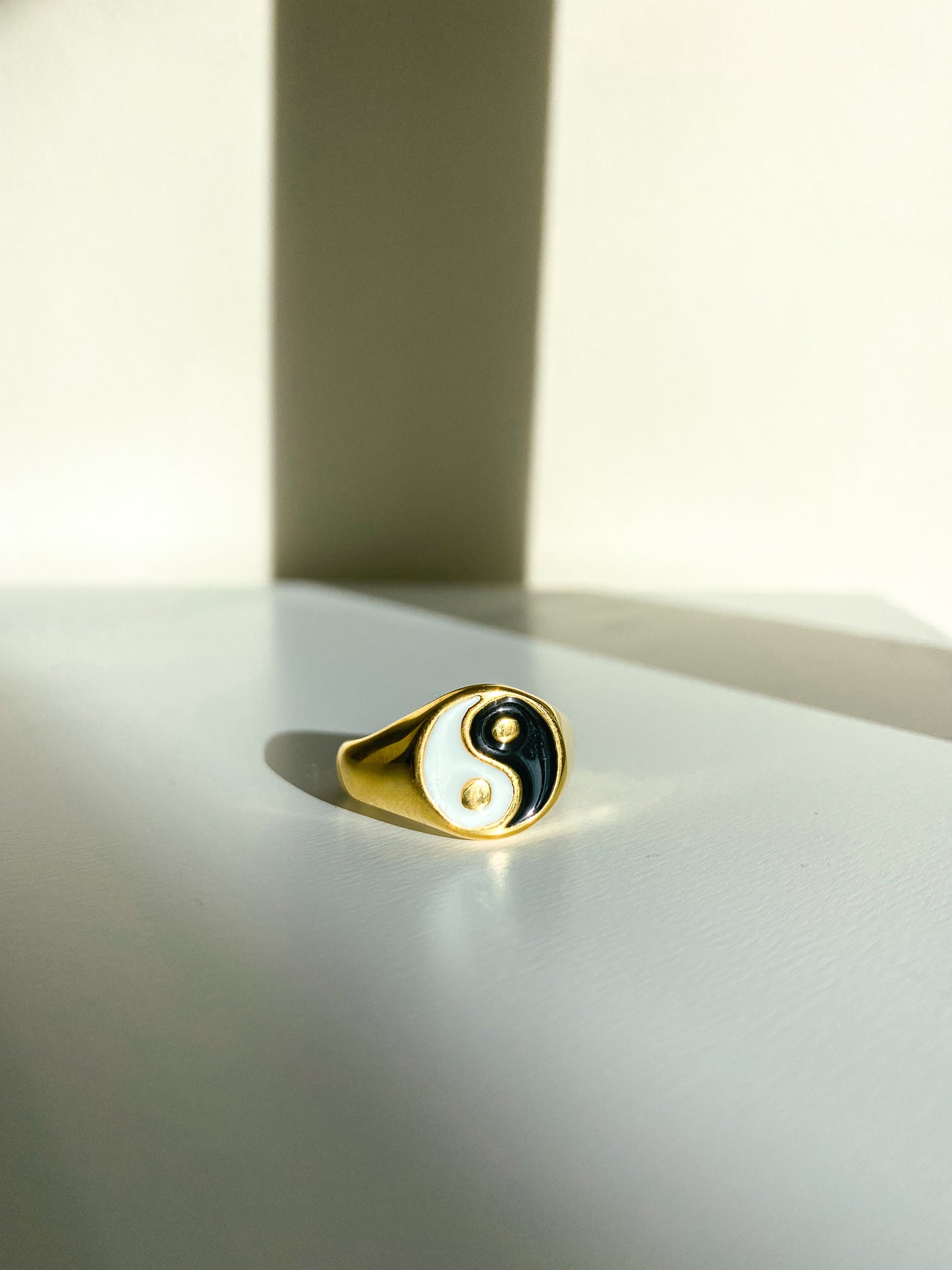 Yin Yang Ring (size 8)